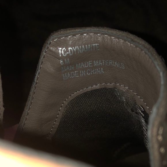 Chelsea Boot - Picture 10 of 10